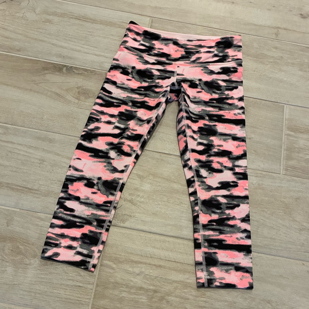 Lululemon Crop
